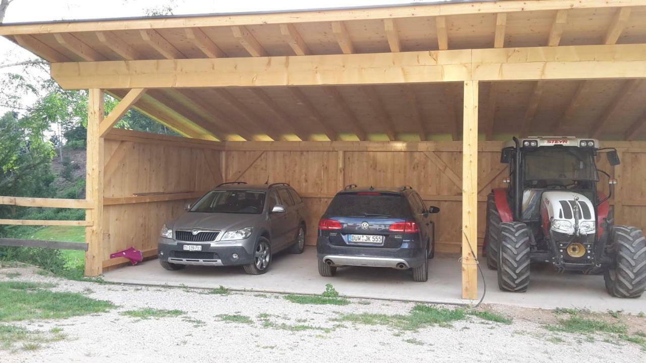 Tinnerhof Appiano Sulla Strada Del Vino Luaran gambar
